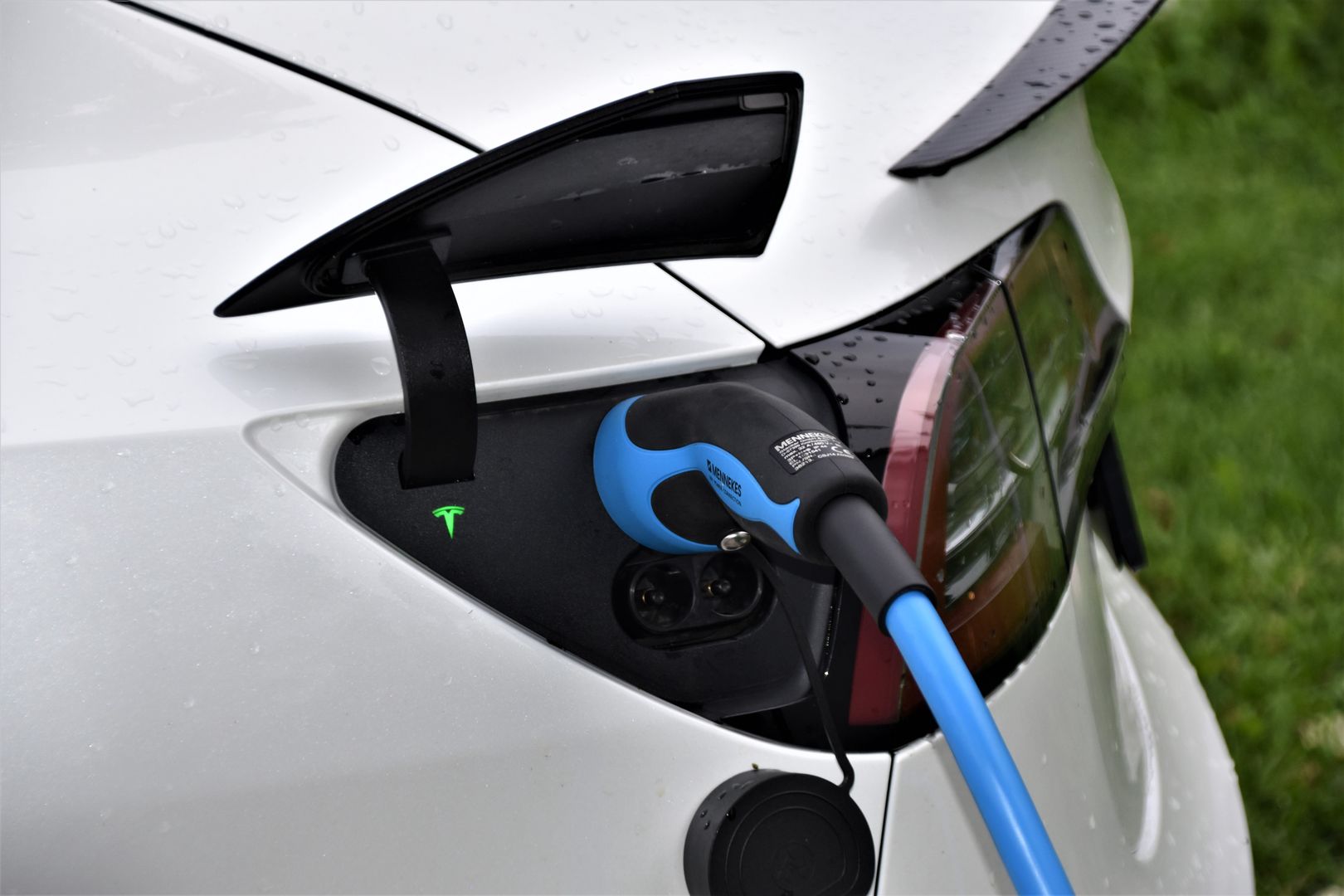 samochód elektryczny