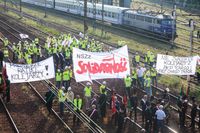 Związkowcy ze Śląsko-Dąbrowskiej "Solidarności" protestujący