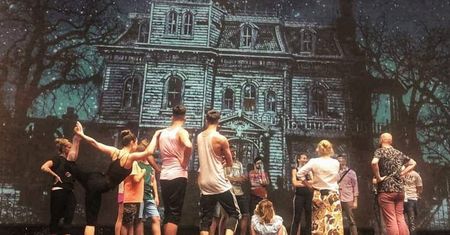 Koronawirus. Zakażeni aktorzy Teatru Syrena. Spektakle zostały odwołane
