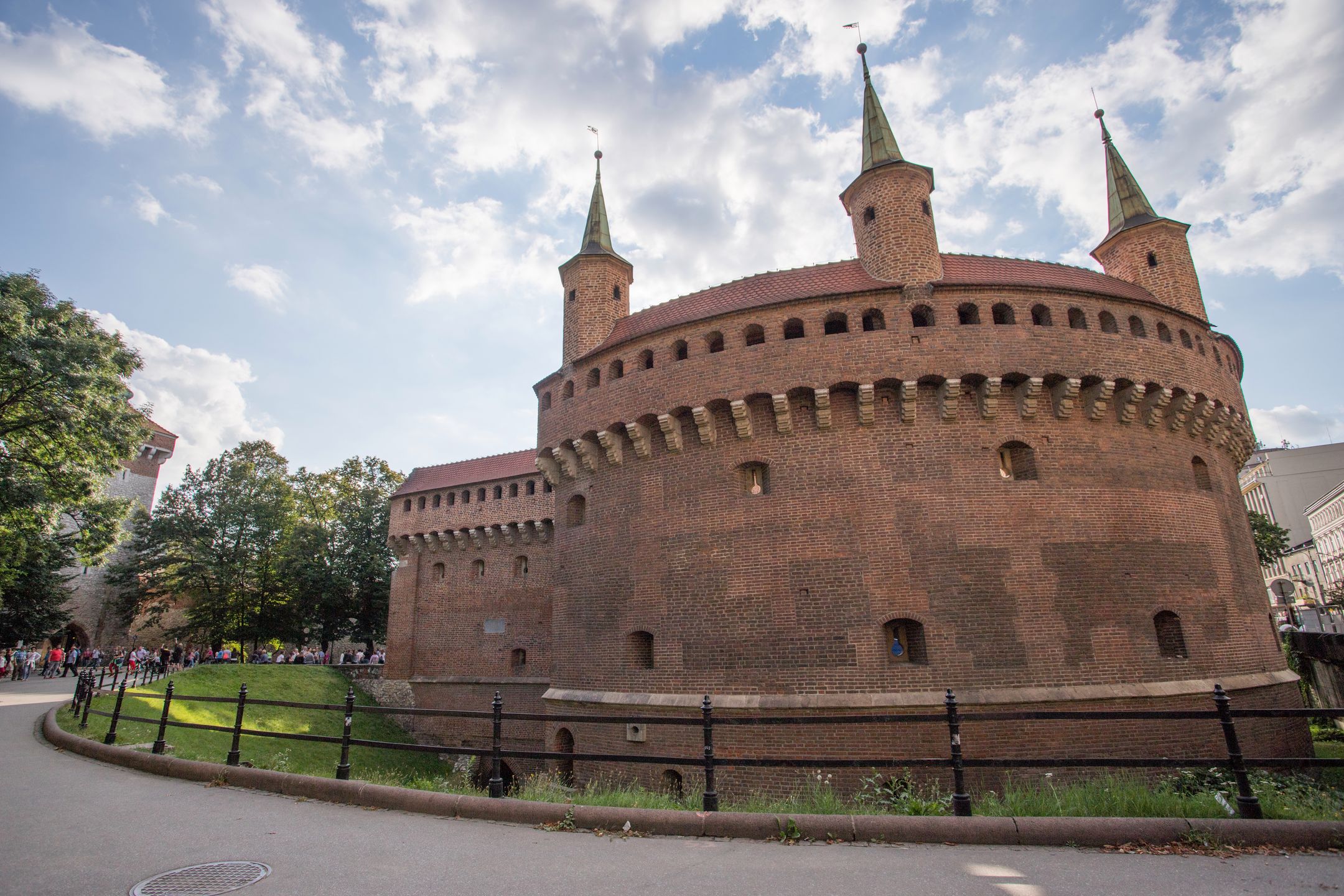 Canon EOS 6D Mark II - test następcy popopularnej pełnoklatkowej lustrzanki 95