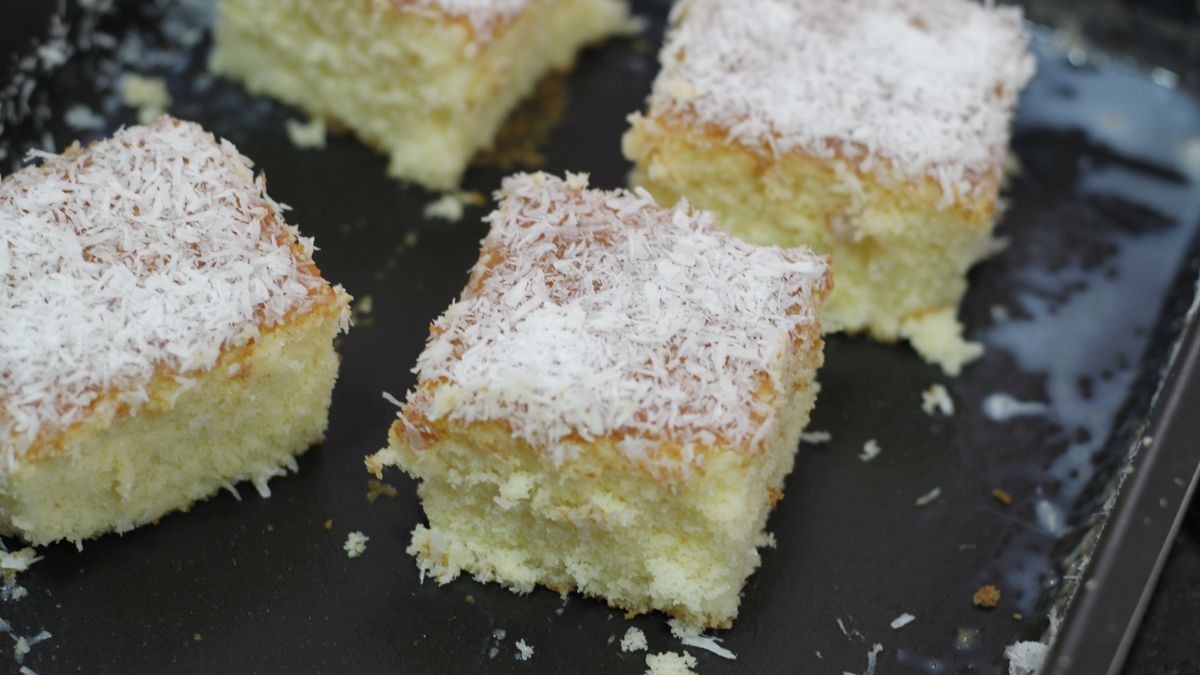 Ciasto biała trufla przypomina w smaku białe Michałki