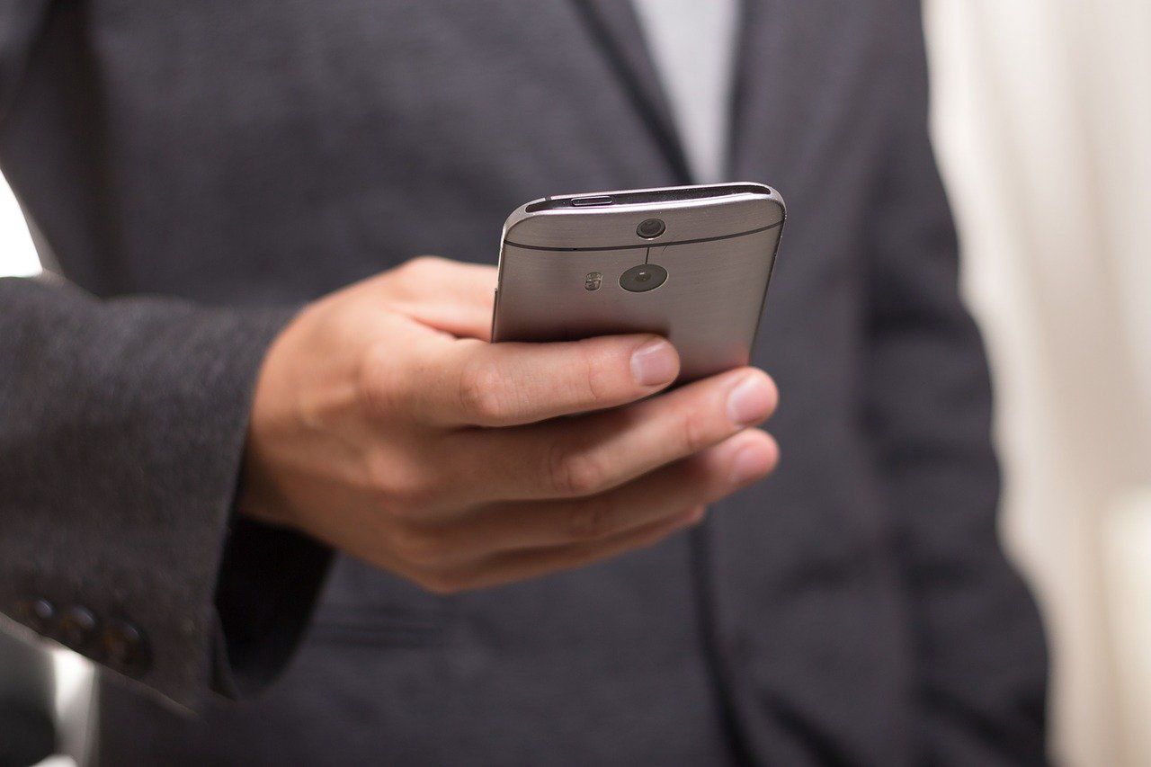 GIS osrzega przed fałszywymi SMS-ami