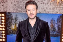 Cięzko przechodził COVID. Jak się czuje po chorobie?