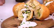 Drożdżowe pierożki z nadzieniem jajecznym