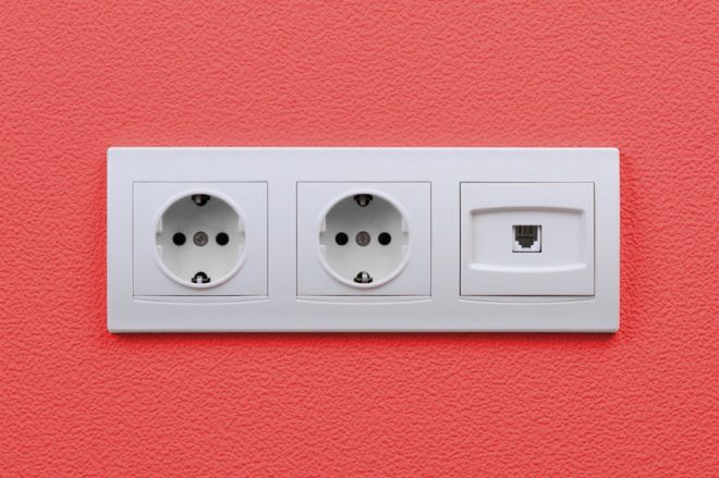 Czas na wymianę instalacji elektrycznej