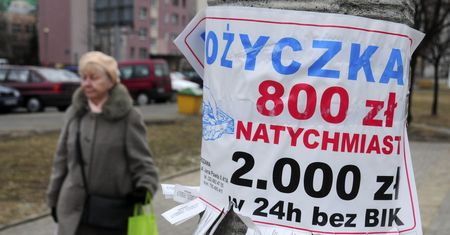 Wyłudzili od internautów ponad milion zł. Oferowali szybkie pożyczki