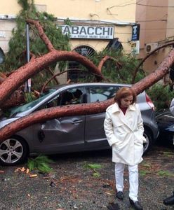 Silne burze i wiatry niszczą Włochy. Siedem osób nie żyje, jest wielu rannych