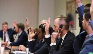 Warszawa wprowadziła nowe zasady po aferze korupcyjnej na Włochach. Będzie publikować więcej dokumentów