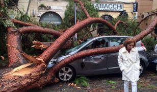 Silne burze i wiatry niszczą Włochy. Siedem osób nie żyje, jest wielu rannych