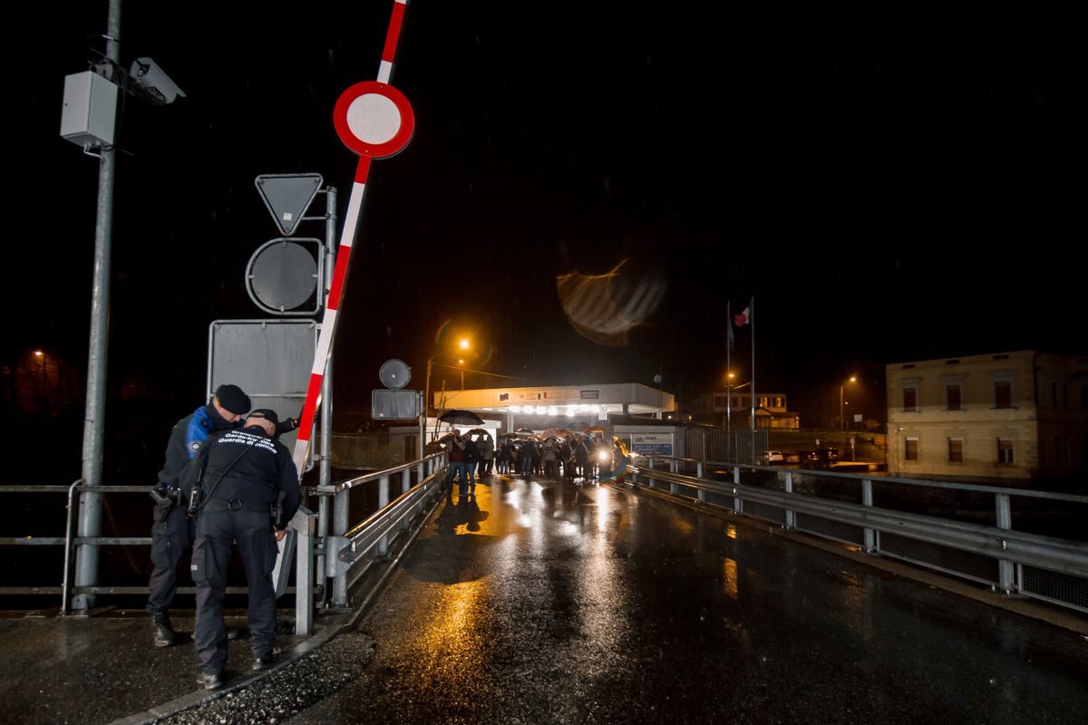 Włochy przywracają kontrolę graniczną