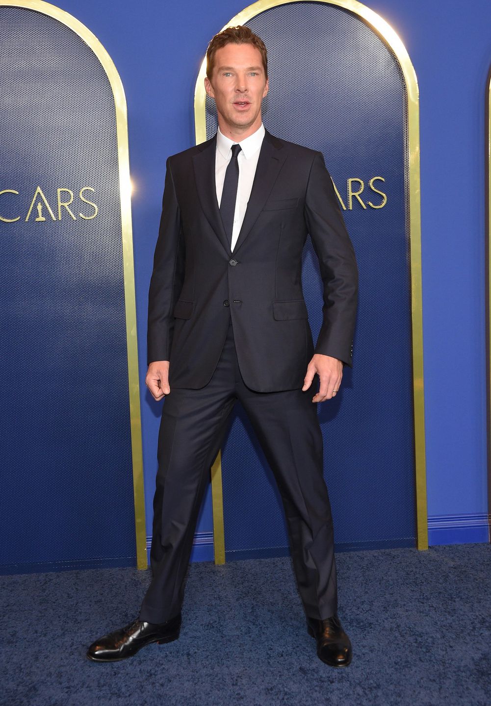 Benedict Cumberbatch na tradycyjnym lunchu przed galą Oscary 2022 | fot. ONS