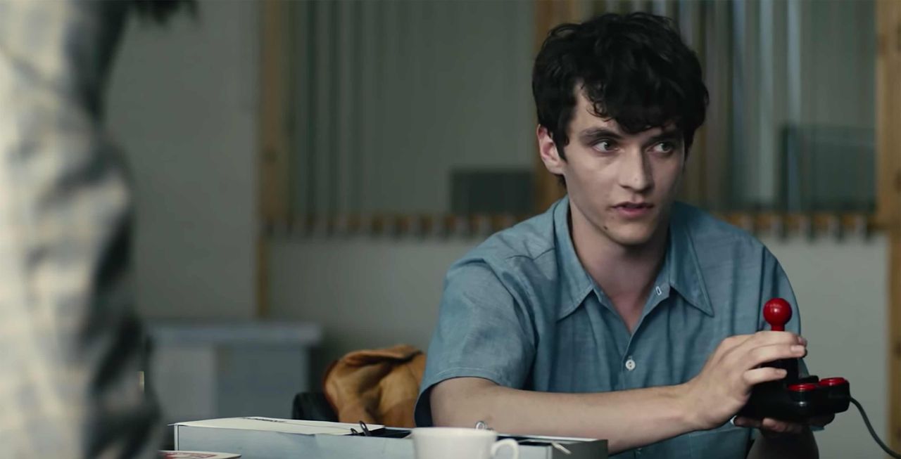 Czarne lustro: Bandersnatch - recenzja. To nie jest gra