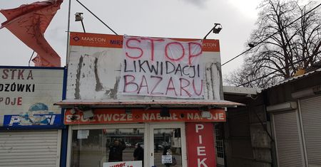 Bazar przy Banacha zamknięty. Nie pomogły protesty