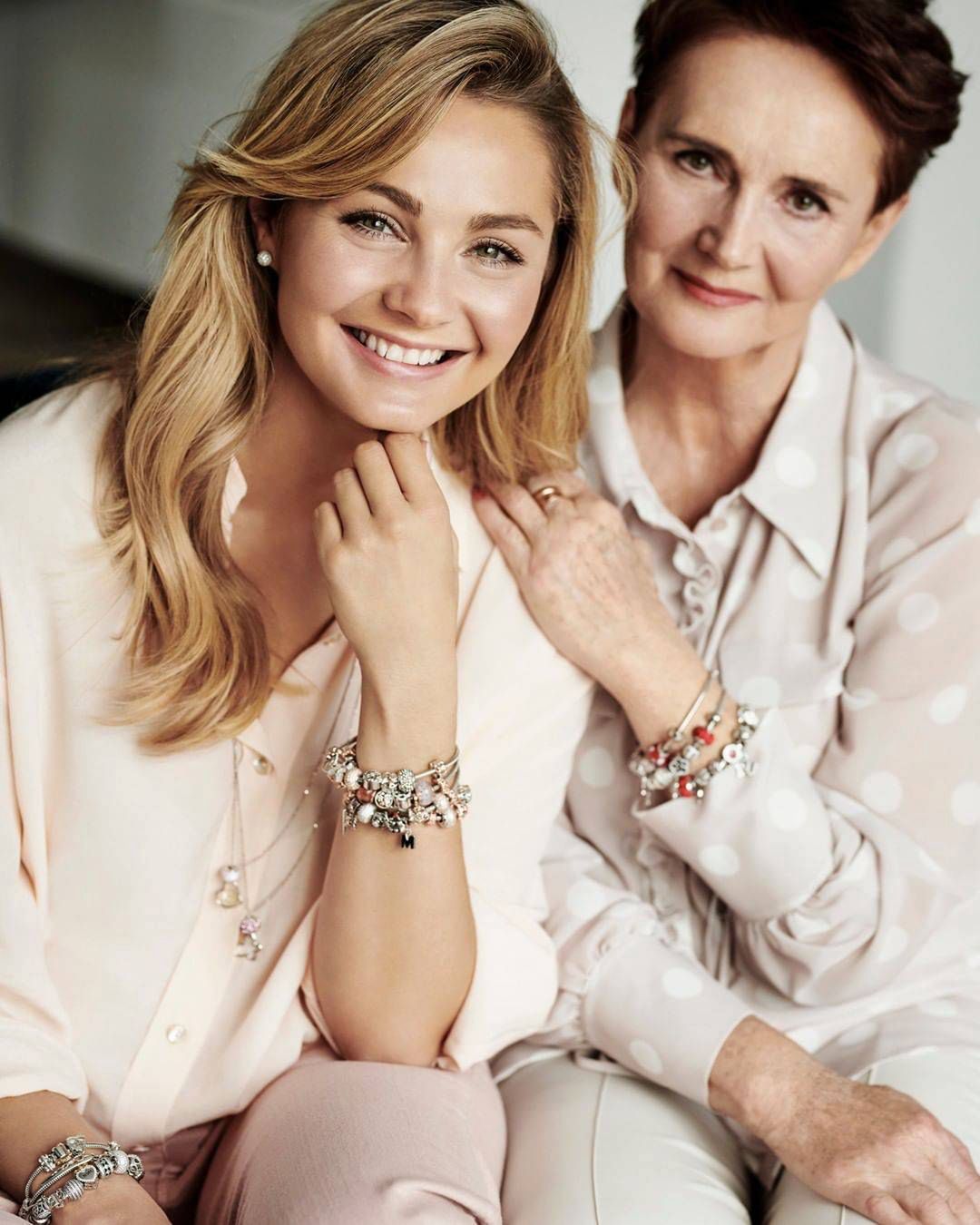 Małgorzata Socha z mamą Bożeną w kampanii reklamowej
