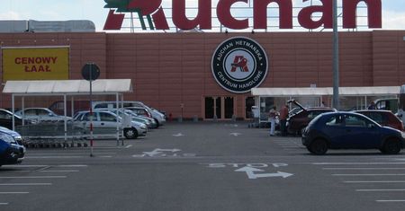 Kolejny sklep Auchan wprowadza "ciche godziny" dla klientów ze spektrum autyzmu