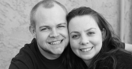 Zmarła tydzień po zdiagnozowaniu u niej raka piersi. Jej rodzina prosi: "Badajcie się!"