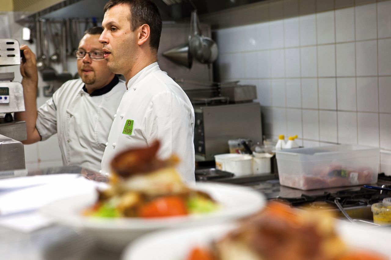 10 trików, które uratują cię w kuchni