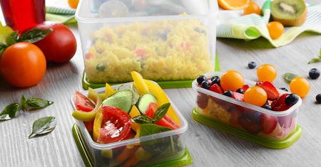 Przepisy na lunchboxy - co zapakować do pojemnika na lunch?