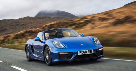 79-letnia kobieta pędziła 238 km/h swoim Porsche