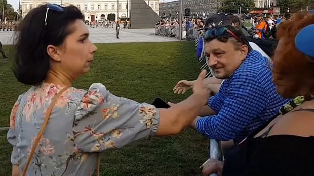 Dominika Arendt-Wittchen spoliczkowała przedstawicielkę KOD podczas uroczystości Dnia Weterana