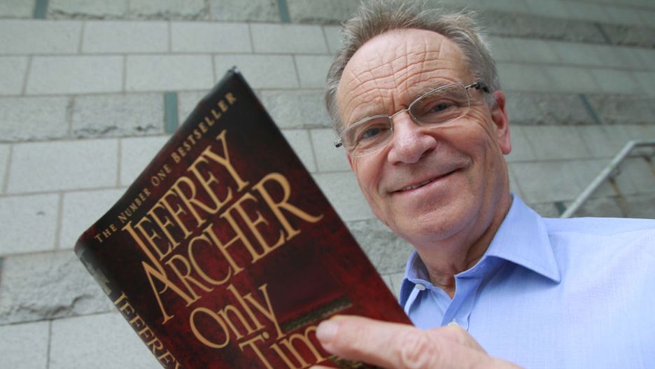 Autor, polityk, kolekcjoner sztuki - Jeffrey Archer 