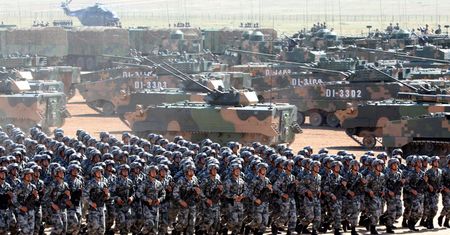 Chiny chwalą się potęgą wojskową. Cały świat jasno zrozumiał komunikat prezydenta Xi
