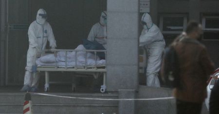 Chiny. Tajemniczy wirus zabił już 6 osób. Dotarł do Australii i USA