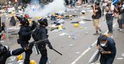 Chiny. Wojsko ostrzega protestujących w Hongkongu: "Możecie być zatrzymani"