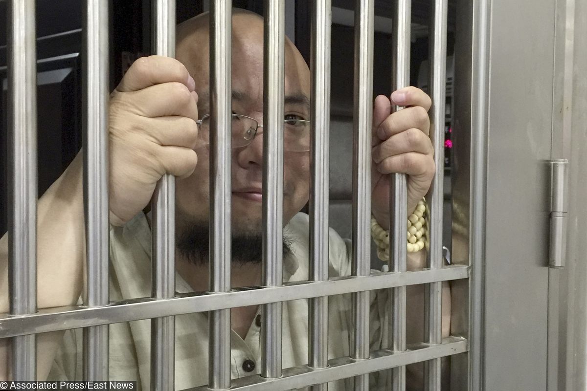 Chiński prześmiewca skazany za krytykę władz. Partia komunistyczna nie ma poczucia humoru