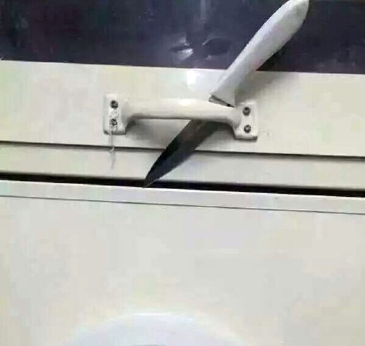 Nietypowe sposoby na włamywaczy. Potrzeba matką wynalazku