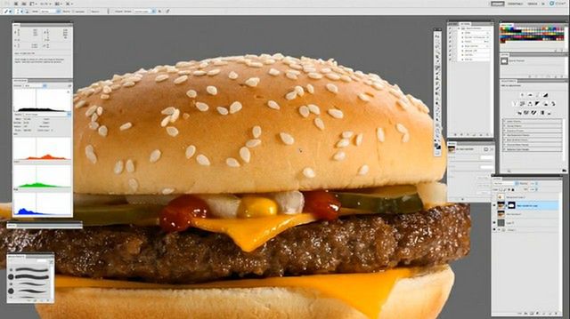 Zobacz na wideo, jak McDonald's photoshopuje swoje hamburgery!