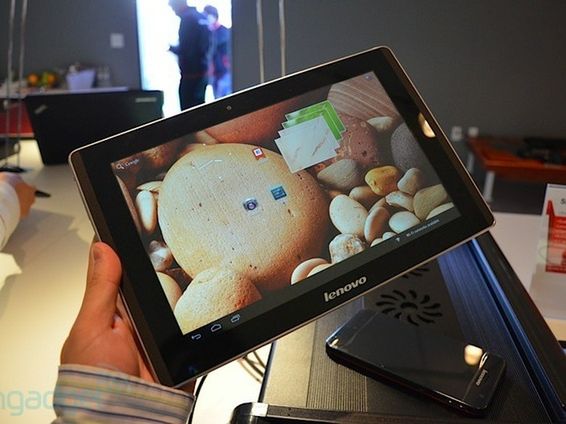 CES 2012: IdeaTab z podkręconą Tegrą 3 i ekranem Full HD