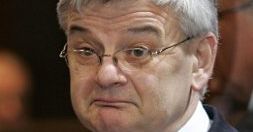 Joschka Fischer ostrzega przed trwałym podziałem Europy