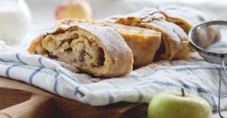 Pieczone jabłka - przepisy na desery z jabłek