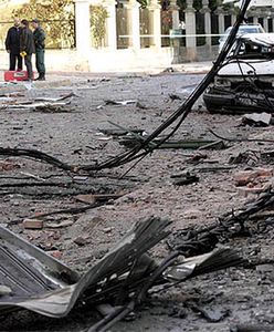 W Hiszpanii wybuch samochodu-pułapki ranił 8 osób