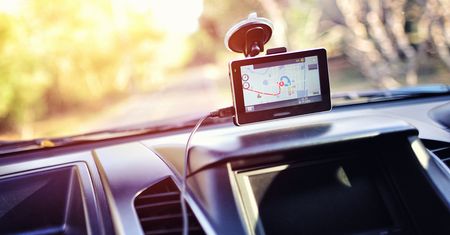 Prawa ręka kierowcy. Nawigacja, z którą trafisz do celu