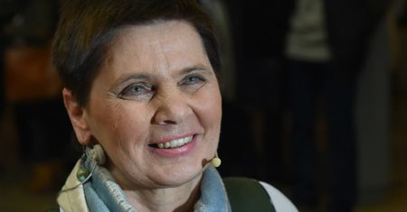 Ochojska: nie rozgrywajmy polityki cierpieniem dzieci