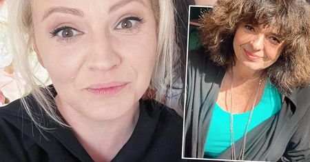 Szelągowska i Grochola odtworzyły zdjęcie z przeszłości. Ubaw po pachy, ale najważniejsze... Dorota to kopia mamy z młodości