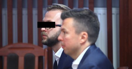 Afera podsłuchowa. Kelner z warszawskiej restauracji odnaleziony na Malediwach