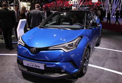 Toyota C-HR: modny SUV z Japonii