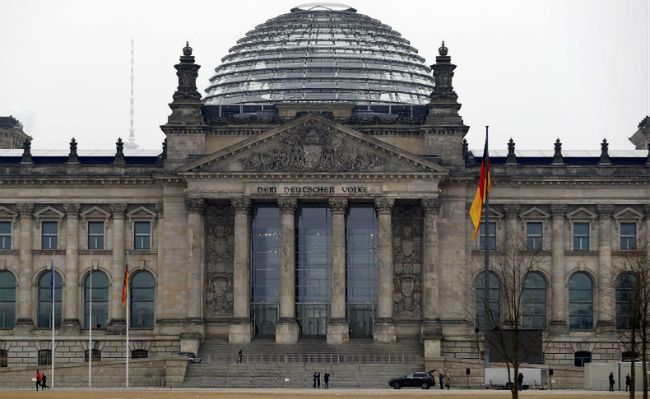 Niemiecki rząd zaskoczony budową makiety Reichstagu w Rosji. "To mówi samo za siebie"