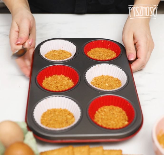 Mini serniczki z masą kajmakową- Pyszności