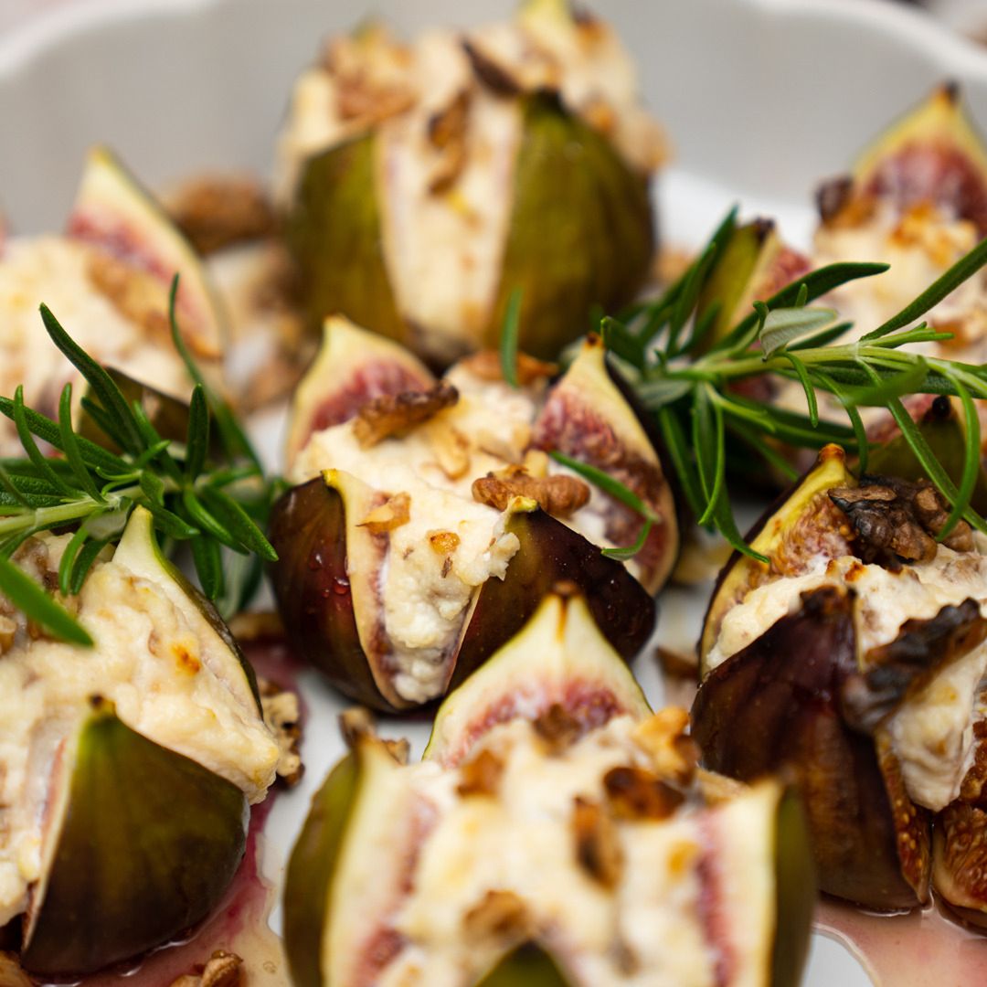 Pieczone figi z ricottą, miodem i orzechami- Pyszności