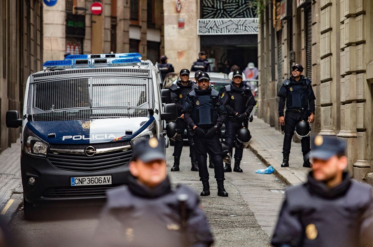 Terroryści planowali duży zamach w Europie. Kolejne zatrzymania