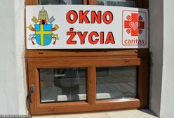 Zostawili dziecko w Oknie Życia. Teraz chcą je odzyskać