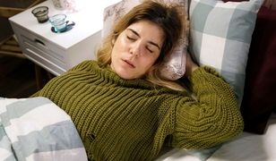 Barwy szczęścia. Franek obwinia się o śmierć Moniki (odcinek 2090 - streszczenie)