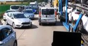"Korytarz życia" zablokowany na autostradzie A4. Policja ma nagranie strażaków