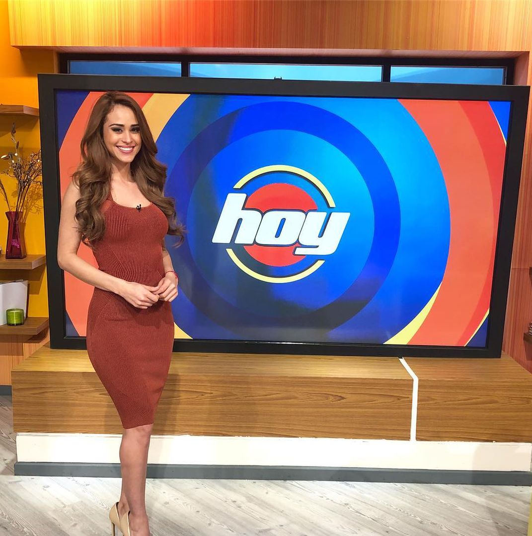 Yanet Garcia 