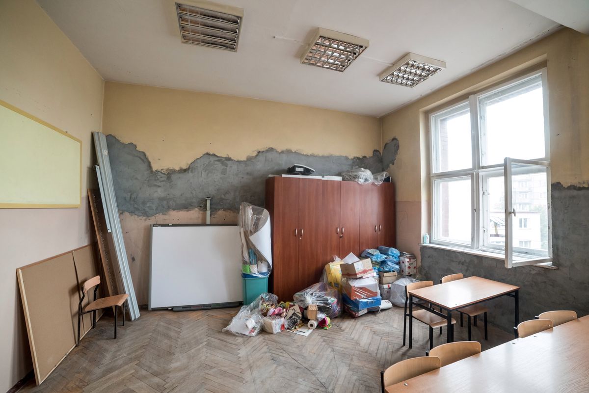 Nawałnica zniszczyła szkołę w Nakle nad Notecią. Dramatyczne słowa: nikt nie wierzył w to, co widzi