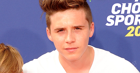 Syn Beckhamów zmienia się w mężczyznę! Brooklyn Beckham pochwalił się pierwszymi wąsami [INSTAGRAM]